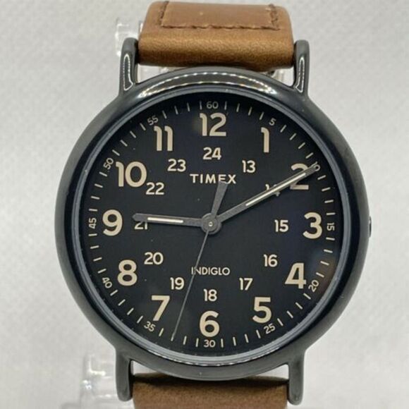 Timex Weekender TW2T30500 Men Brown Leather Analog Dial Quartz Wrist Watch TMR51 - Picture 2 of 10
